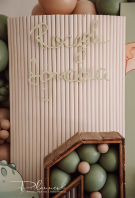 Napis Roczek z imieniem dziecka