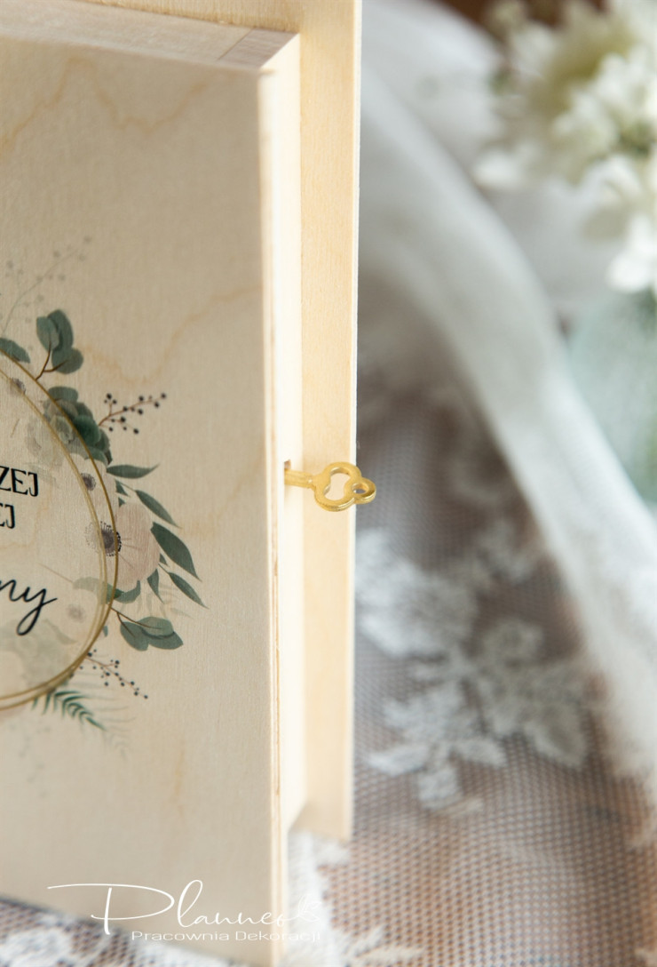 Pamiątka Komunii Świętej szkatułka na Biblię złote liście