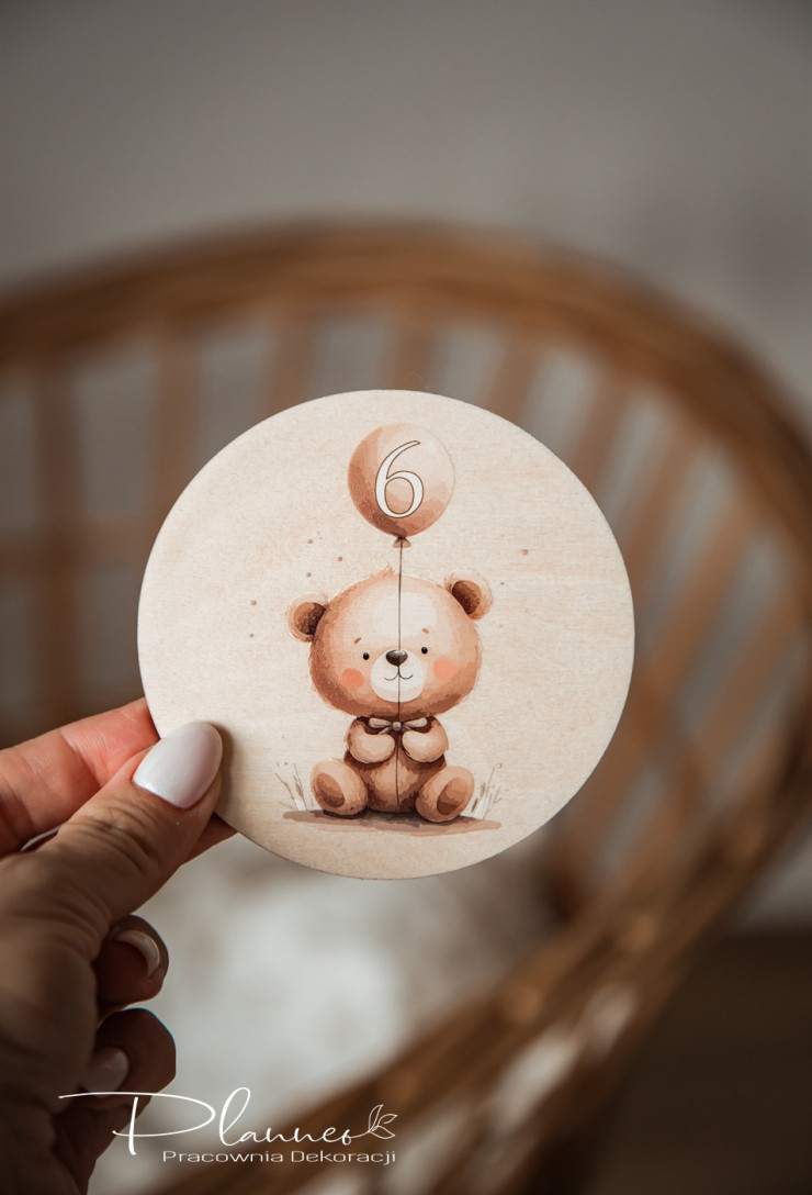 Tabliczki z miesiącami Misie z balonami