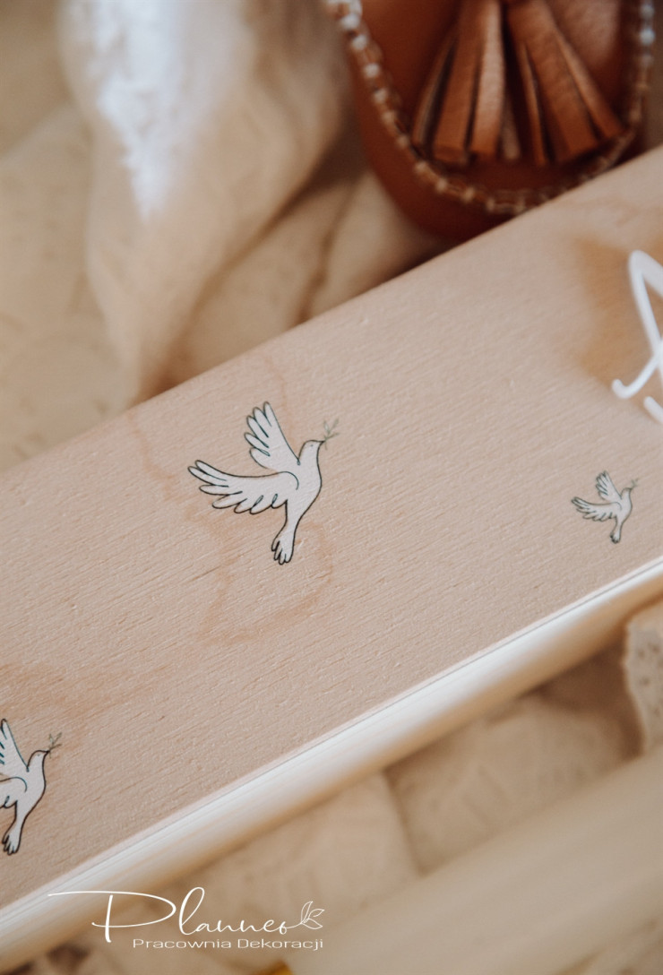 Pudełko na świecę gołębie
