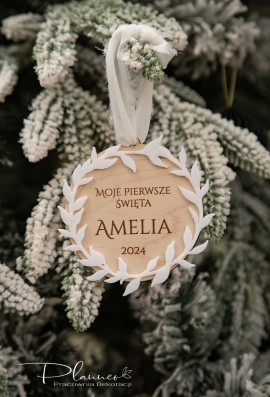 Bombka z białym wiankiem