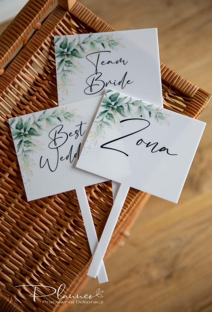 Tabliczki z hasłami do fotobudki i na oczepiny