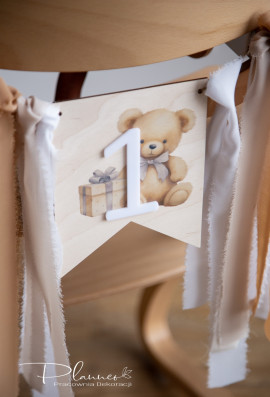 Proporczyk na roczek Miś ze wstążkami