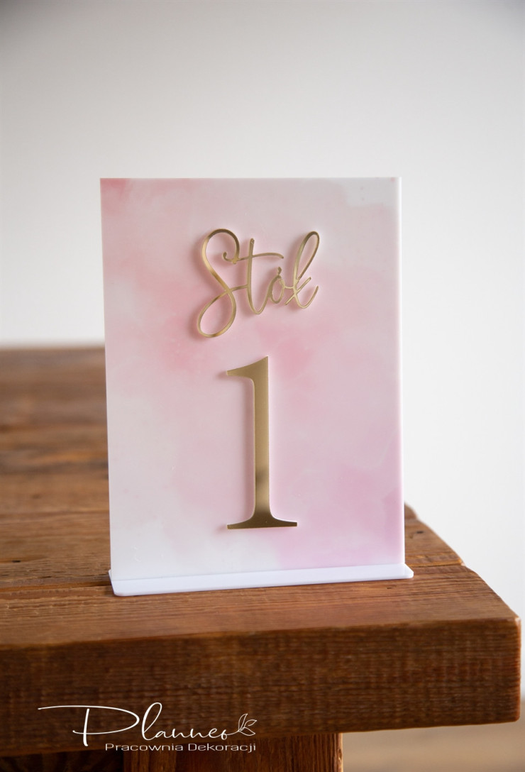 Numerki na stół weselny Kolorowe Tło Różowe Tło