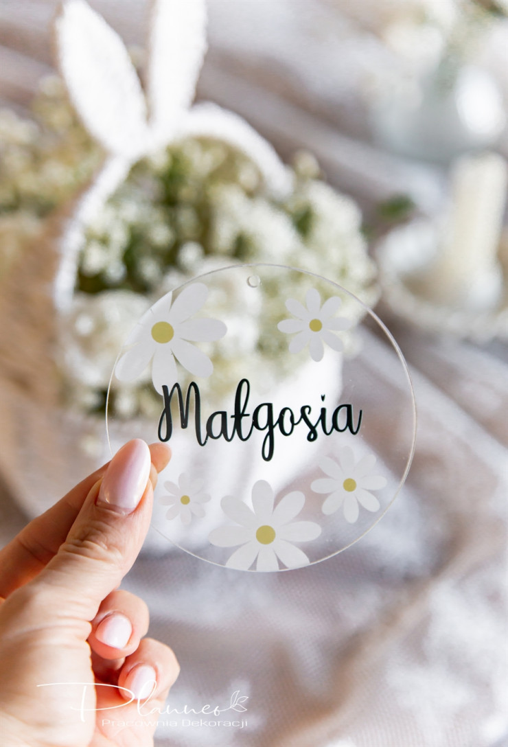 Zawieszka z imieniem i stokrotkami