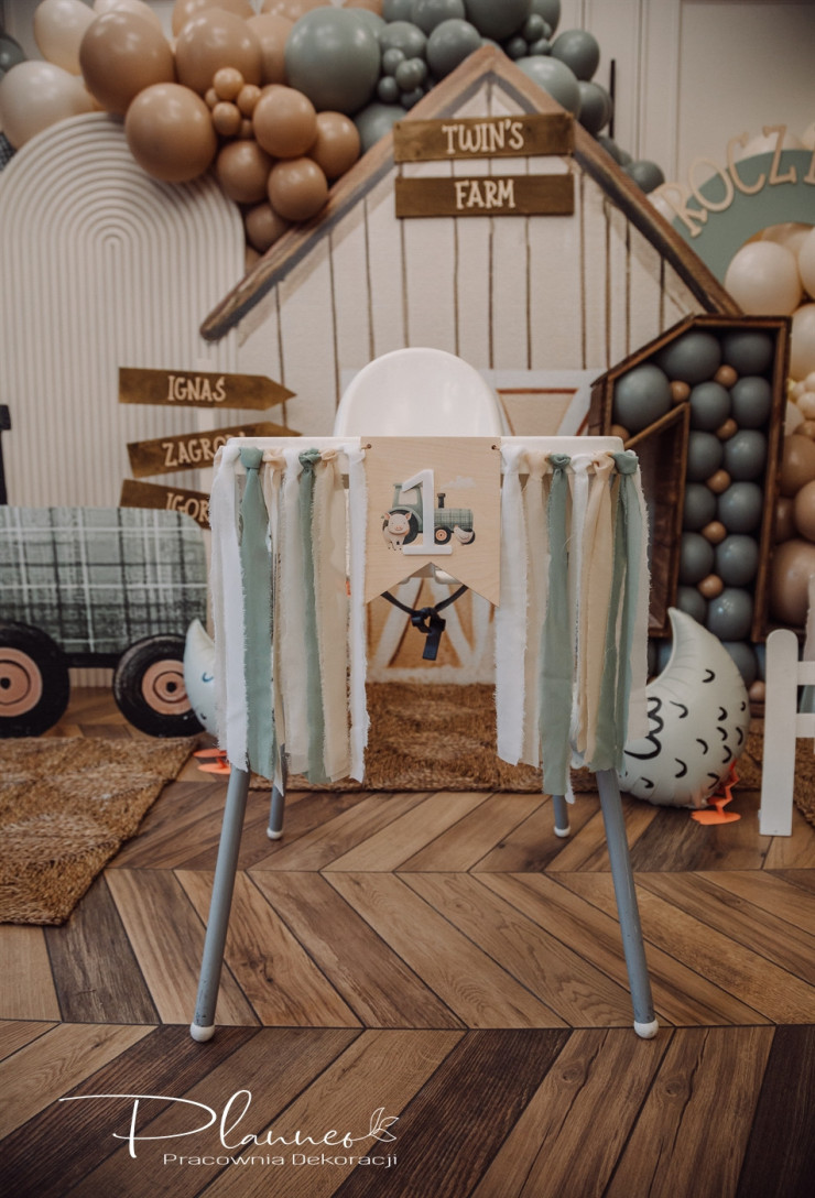 Proporczyk na roczek Farma ze wstążkami szyfonowymi