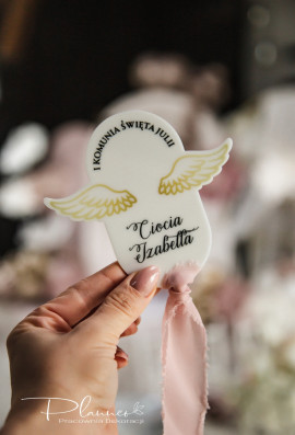 Winietka komunijna z nadrukiem skrzydełek i wstążką szyfonową