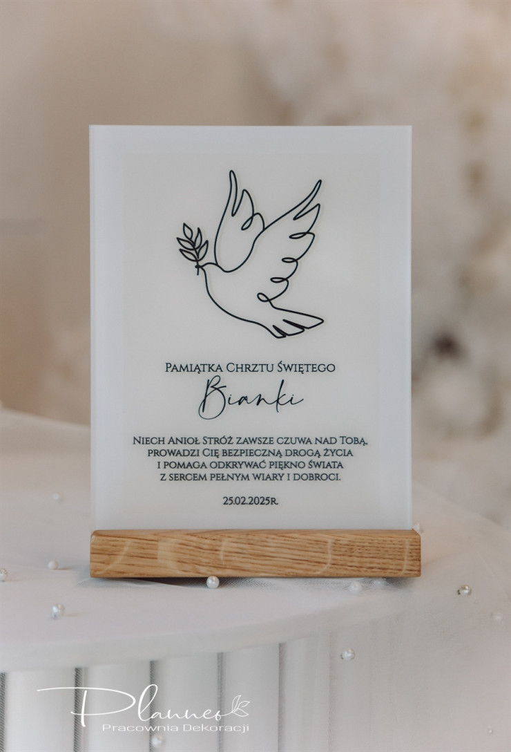 Pamiątka Chrztu Świętego tabliczka z gołębiem drewniana podstawa