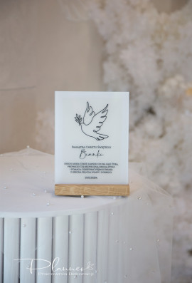 Pamiątka Chrztu Świętego tabliczka z gołębiem z daleka