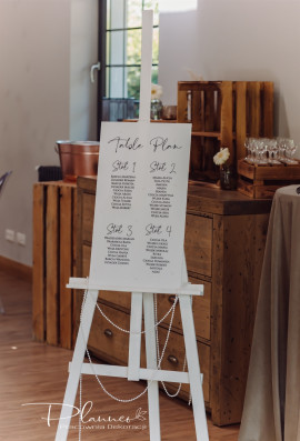 Table plan z perełkami plexi