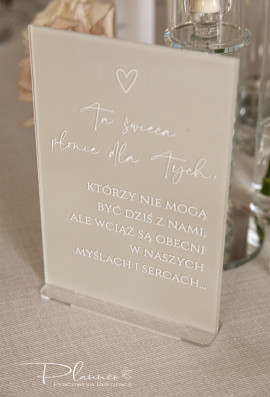 Ta świeca płonie wzór Serduszko plexi