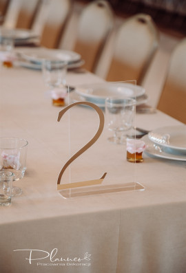 Cyferki do postawienia złote numerki 2