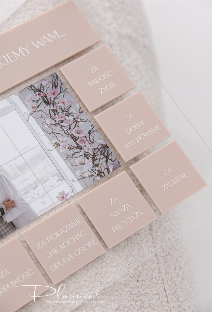 Obraz Kochani Rodzice, dziękujemy Wam za... eleganckie beżowe kafelki plexi