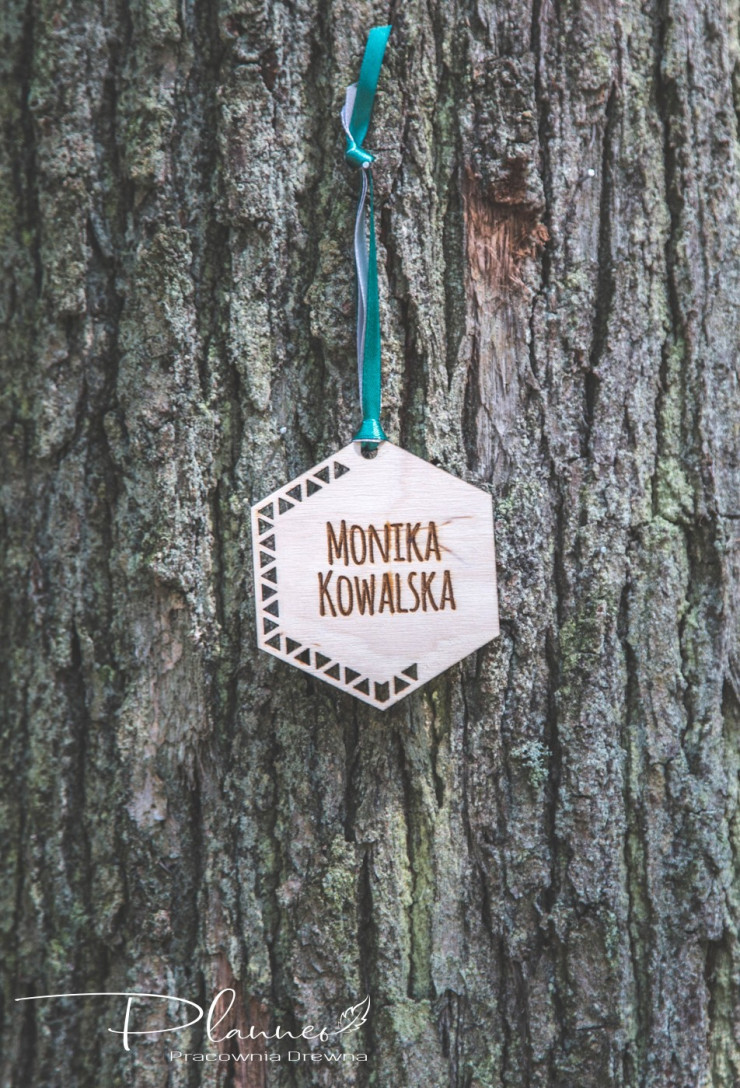 Drewniana winietka Sześcian