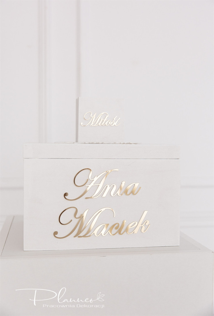 Skrzynka biała elegancka naklejane imiona komplet