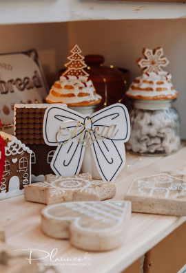 Bombka kokarda z imieniem mleczna plexi