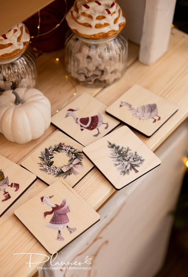 Bożonarodzeniowe kwadratowe podkładki pod kubek z nadrukiem Gąski