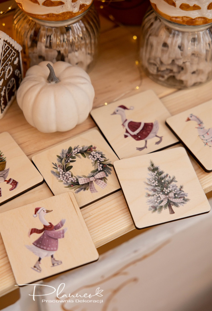 Bożonarodzeniowe kwadratowe podkładki pod kubek z nadrukiem Gąski