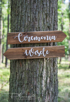 Drogowskaz ślubny dąb